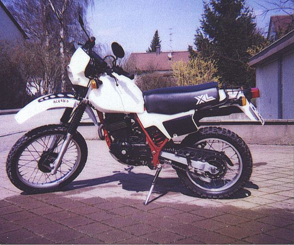 XL-204~1.jpg (80262 Byte)